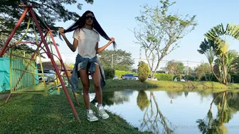 Laura_Saenz OnlyFans sweetlaurasaenz  chick with slack tits dancing in front of the camera