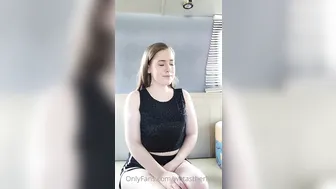 wetastherivers   Charming chick