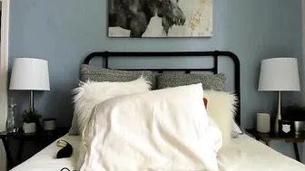 OutrageousOne front seat thinks