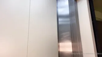 Laura_Saenz OnlyFans  mara