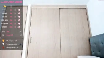 janet_rossreborn spicy slut jerking hairy cunt