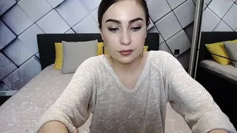 hornyycpl elegant blonde dabbles with dildo