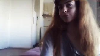 dreianova beauty close fingers clit