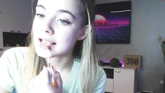crazydaisy_ Amazing brunette