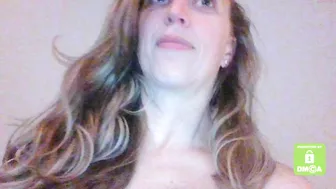 coupleintheusa spectacular devil smartly jerks off her dildo