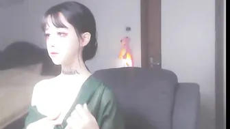 cute_dami shaggy pussy