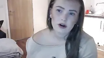 crazydaisy_ playing with her ass and pussy
