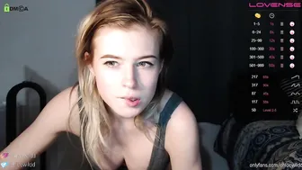 chloewildd yelling from violent orgasm