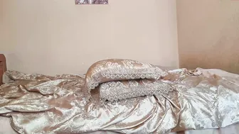 bella_sweetx luxurious slut fingering cunt