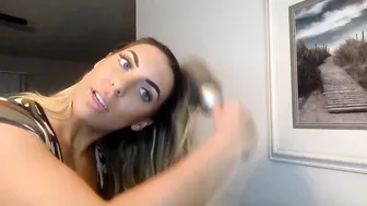 ariannakartel appetizing slut work with pussy