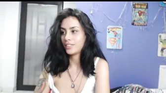 julieth_lovelace11 lustful student shows pussy