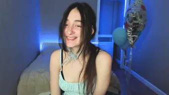 alisaacoy gorgeous bitch caresses big boobs