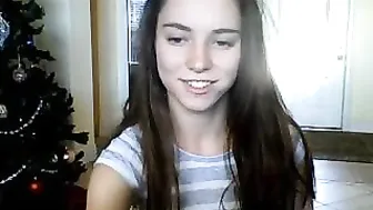 tinytatertot gorgeous blonde with a beautiful figure erotically dancing naked