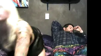 aussie_tater hot lady squeezes tits in the kitchen