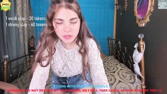 lilu_coy sultry whore naughty with a vibrator