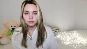 wild_baby1 gorgeous girls dance completely naked