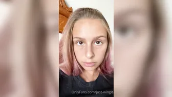 Just Wingit onlyfans with black toy