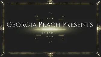 paypeaches busty slut fucking vagina with phallus