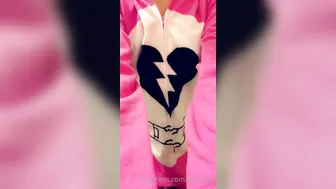 Shiri Allwood Ardent girl