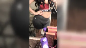 Jane marie onlyfans elite woman pulls a cap