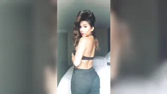 Jane marie onlyfans sweet lady takes off her dress