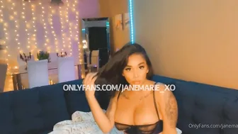 Jane marie onlyfans busty bitch jerking her pussy with phallus
