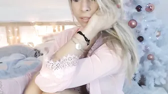 ocicat Charming female fingering all crotch