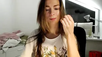 princessmaya and her huge milkings