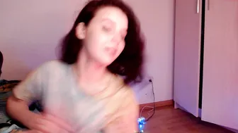 sweetariaa Cute young lady shows big tits