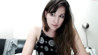 chaichaichai Slender friends masturbating pussies