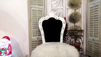 viciousqueen masturbating in the kitchen