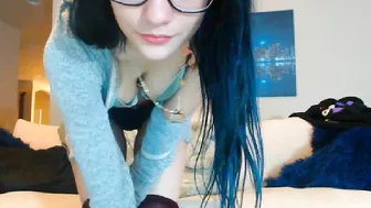 xmissmoxxix Gorgeous swell caresses sex lips