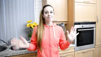 veronagymnast_ shrew harlot fucks with a vibrator