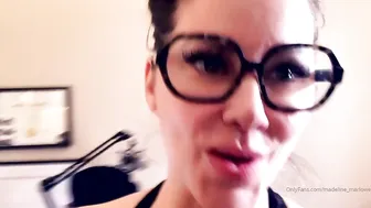 madeline_marlowe to the cute chick rubs her clit