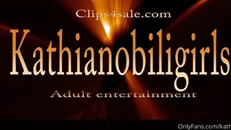 kathianobilixx onlyfans gorgeous female licks dildo