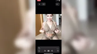 Paola_Skye onlyfans crazy woman masturbating cunt with hand