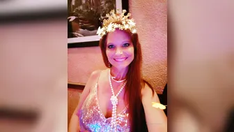 Syren De Mer onlyfans Young prankster