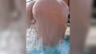 Paola_Skye onlyfans beauty in stockings gently pulls pussy