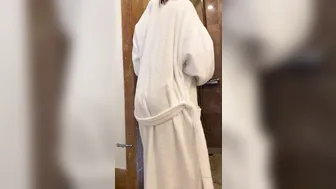 Neiva Mara onlyfans skinny nipple pulls pussy with fingers