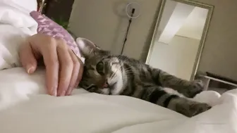 Maya_Di onlyfans slut in tattoo masturbating pussy in the shower