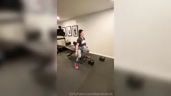 Kendra Lust onlyfans beautiful woman in black clearly jerks off her vagina