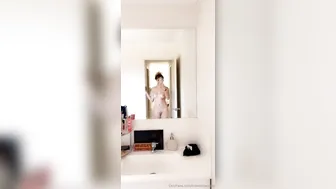 breelouisexoxo onlyfans skinny chick masturbates through her pussy panties