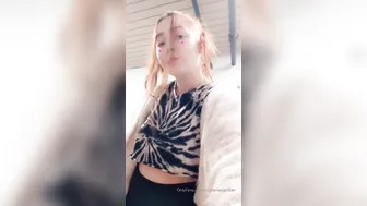 adulteressamber (Amber Addis) onlyfans graceful beauty exposed the desired body