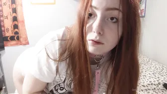 adulteressamber (Amber Addis) onlyfans pretty woman dabbles with a toy