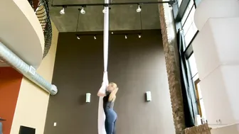 RocknRose onlyfans busty young lady caresses nipples