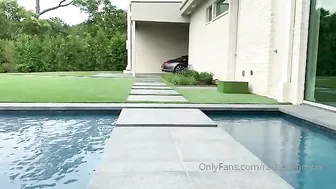 Rachel Starr onlyfans Black haired curva