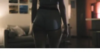 Molly_X onlyfans swallows a toy