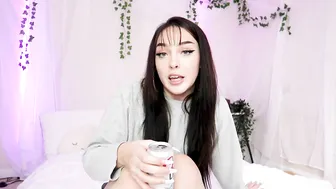 Millie Millz onlyfans Young naughty girl