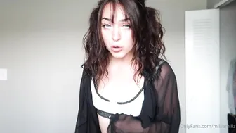 Millie Millz onlyfans greedy mother cap