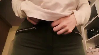 Lolilealae onlyfans busty blonde gently masturbates cunt